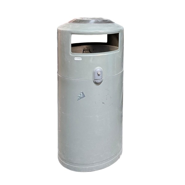 Freestanding waste bin with ashtray